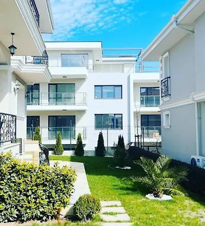 Sunny Garden Deluxe 公寓 *